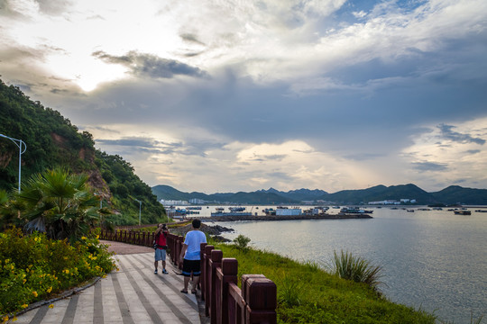 陽(yáng)江東平漁港