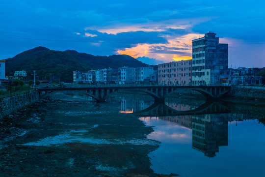 陽江東平漁港