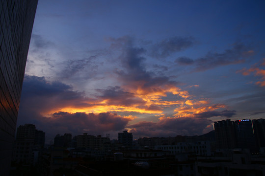 夕陽紅