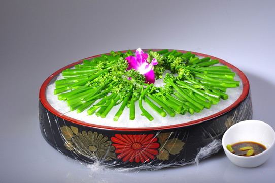 冰鎮(zhèn)芥藍(lán)