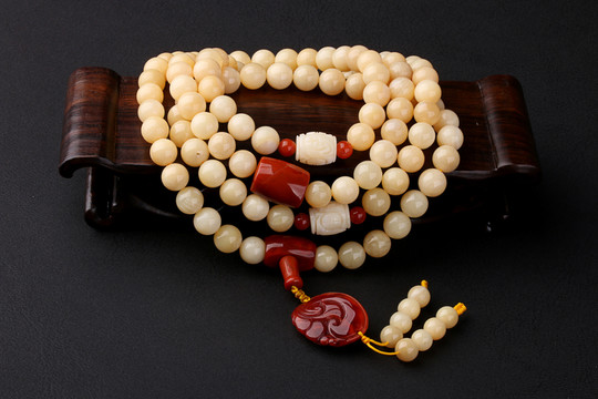 蜜蠟項(xiàng)鏈