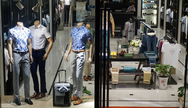 服裝專賣店櫥窗