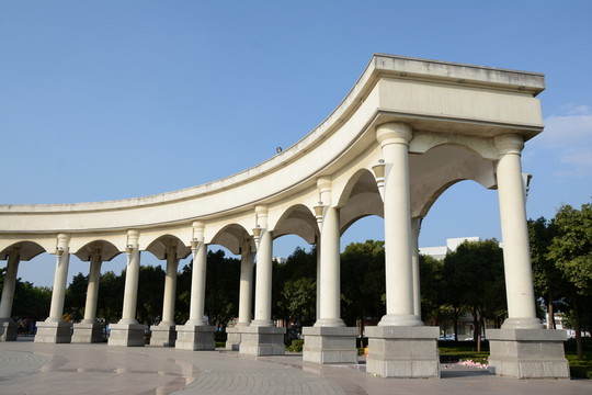 拱門(mén)