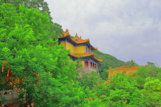濟南千佛山