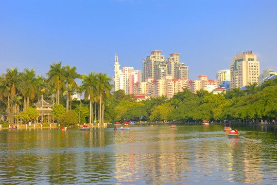 南寧人民公園白龍湖