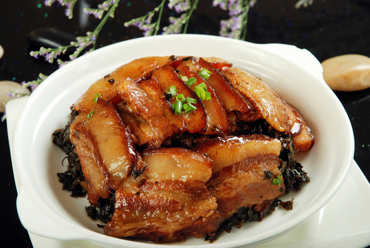 鹽菜扣肉