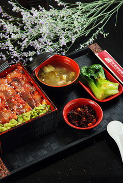 照燒蜜汁叉燒定食