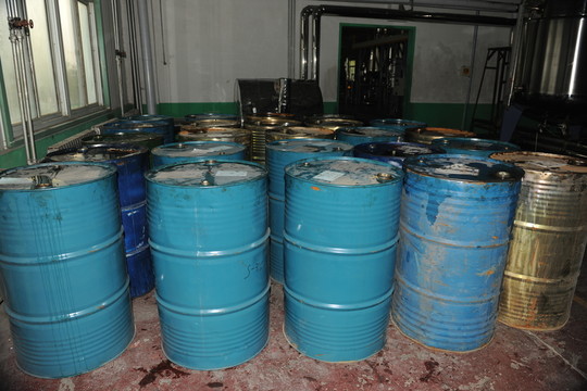 油桶 油罐
