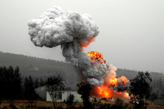 爆破