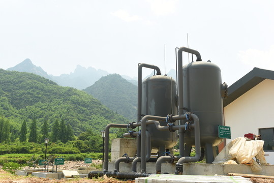多介質(zhì)過(guò)濾器