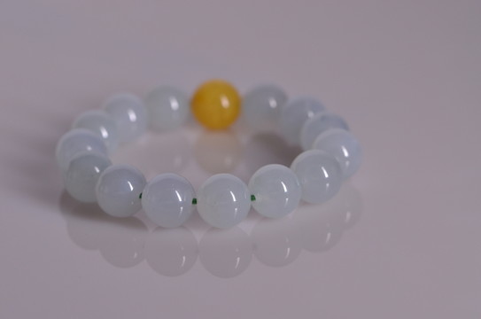 琥珀手串