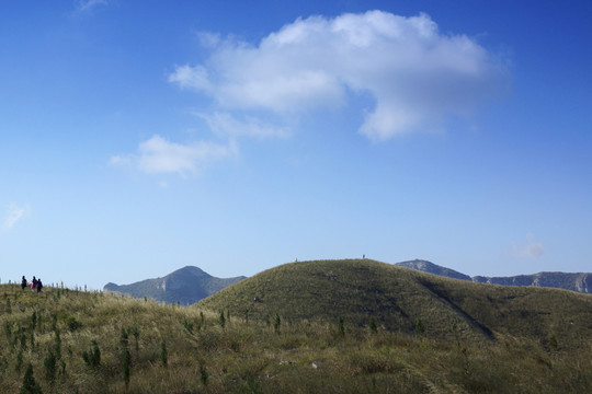 山丘