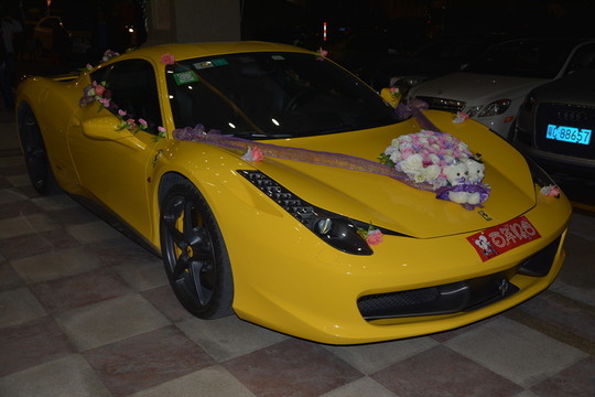 婚車