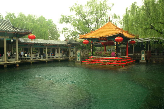 趵突泉公園