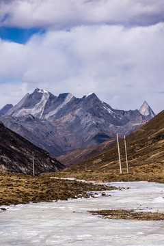 四姑娘山