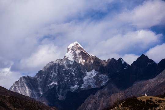 四姑娘山
