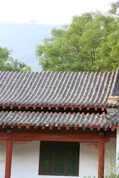 千佛山下故居