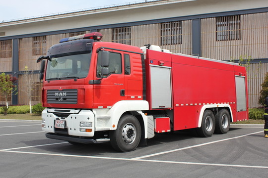 消防車
