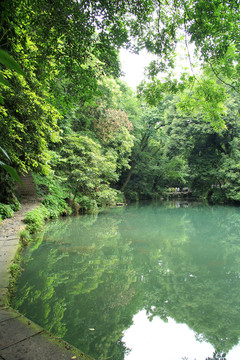 靈隱寺 山澗溪水