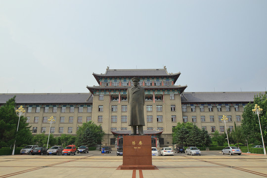 哈爾濱工程大學(xué)