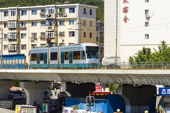 202電車