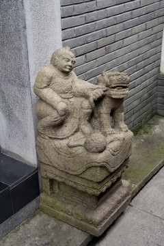 門神雕塑
