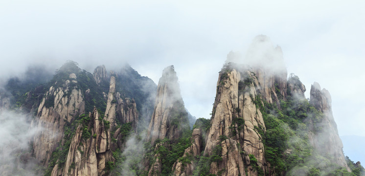 霧繞三清山
