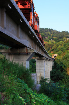 敘大鐵路陡嶺子隧道大橋