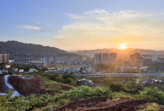 敘永新貌城市樓群夕陽(yáng)晚霞