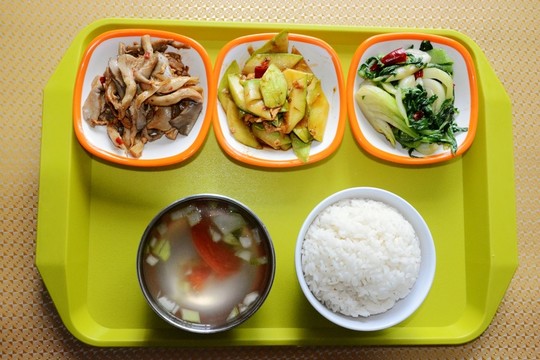 員工餐