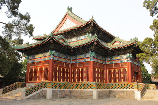 北海公園 團(tuán)城 承光殿一角