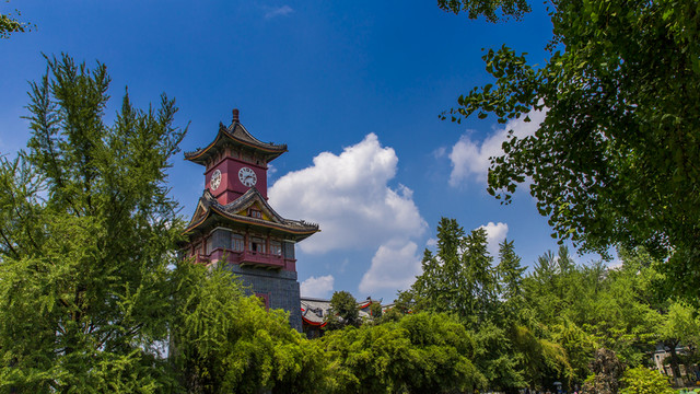 四川大學