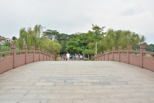 欄柵