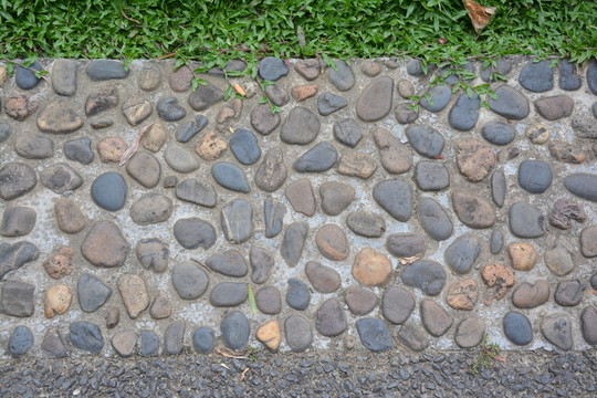 石子路