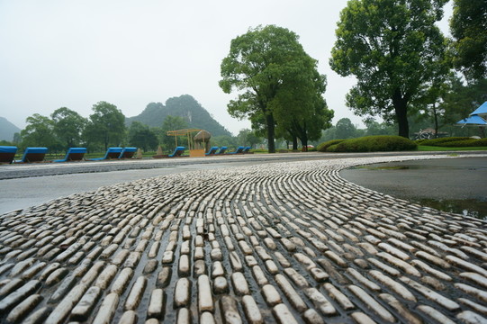 石頭路