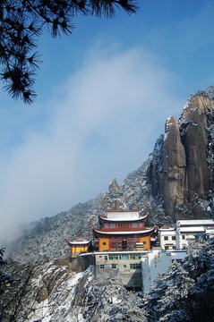 山中古寺