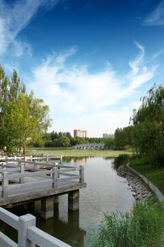 東北石油大學(xué) 人工湖 石橋