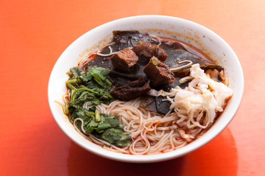 牛肉米粉