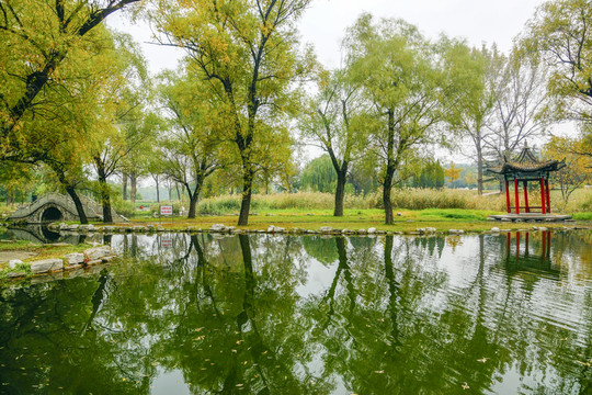 美麗洋溪湖