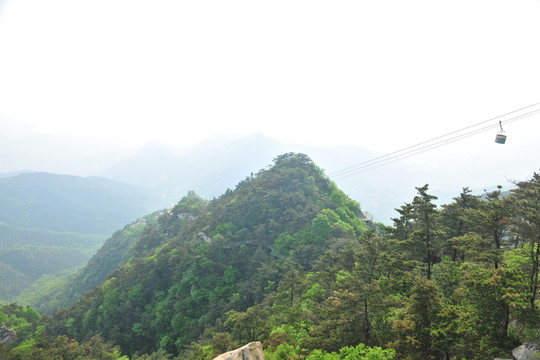 山區(qū)風(fēng)景