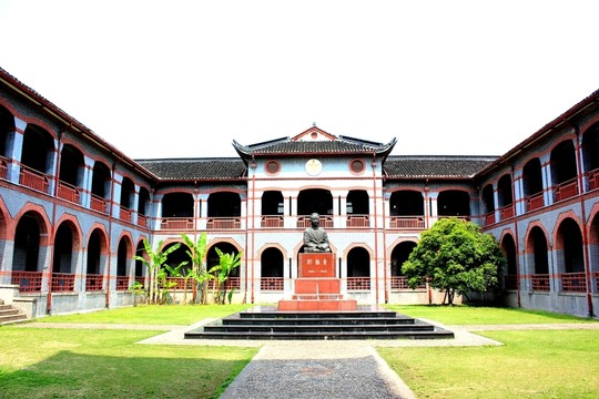 華東政法大學(xué)建筑風(fēng)貌