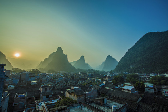 黃姚古鎮(zhèn) 日出
