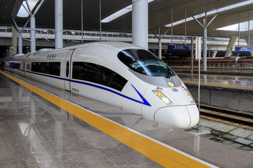 高鐵動(dòng)車