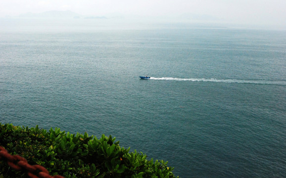 海 快艇