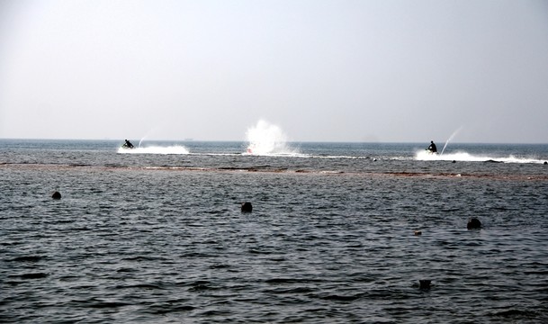 海上摩托艇