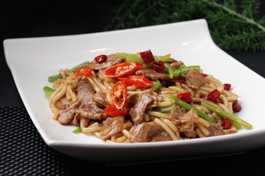 土豆粉炒羊肉