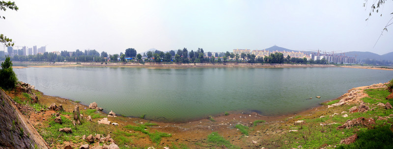 河畔風(fēng)景 全景