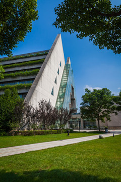 上海工程技術(shù)大學(xué)圖書館