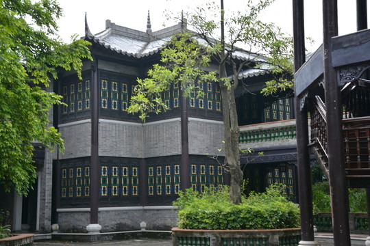 粵暉園