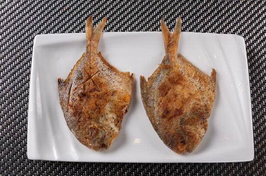 鐵板鯧魚
